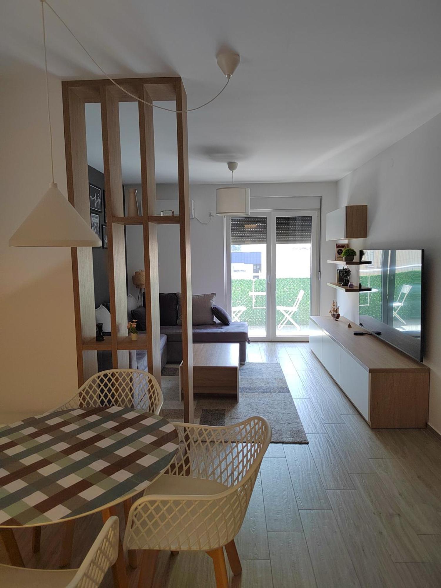 Lovely One Bedroom Apartment Ub Bagian luar foto